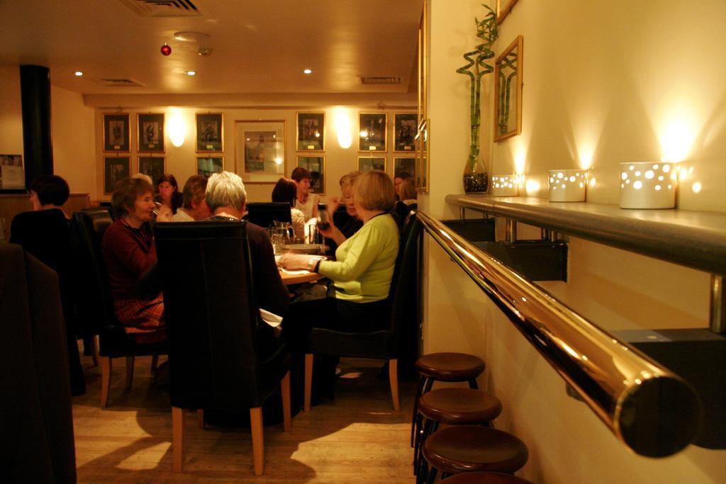 The Pipers' Tryst Hotel — Photos 1